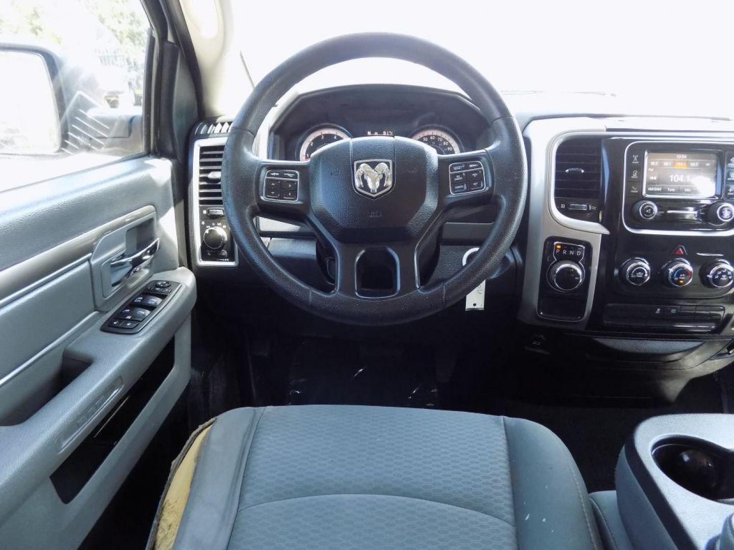 2017 WHITE RAM 1500 SLT (1C6RR6GG6HS) with an 3.6L engine, Automatic transmission, located at 830 E. Canino Rd., Houston, TX, 77037, (281) 405-0440, 38.358219, -81.729942 - Photo#16
