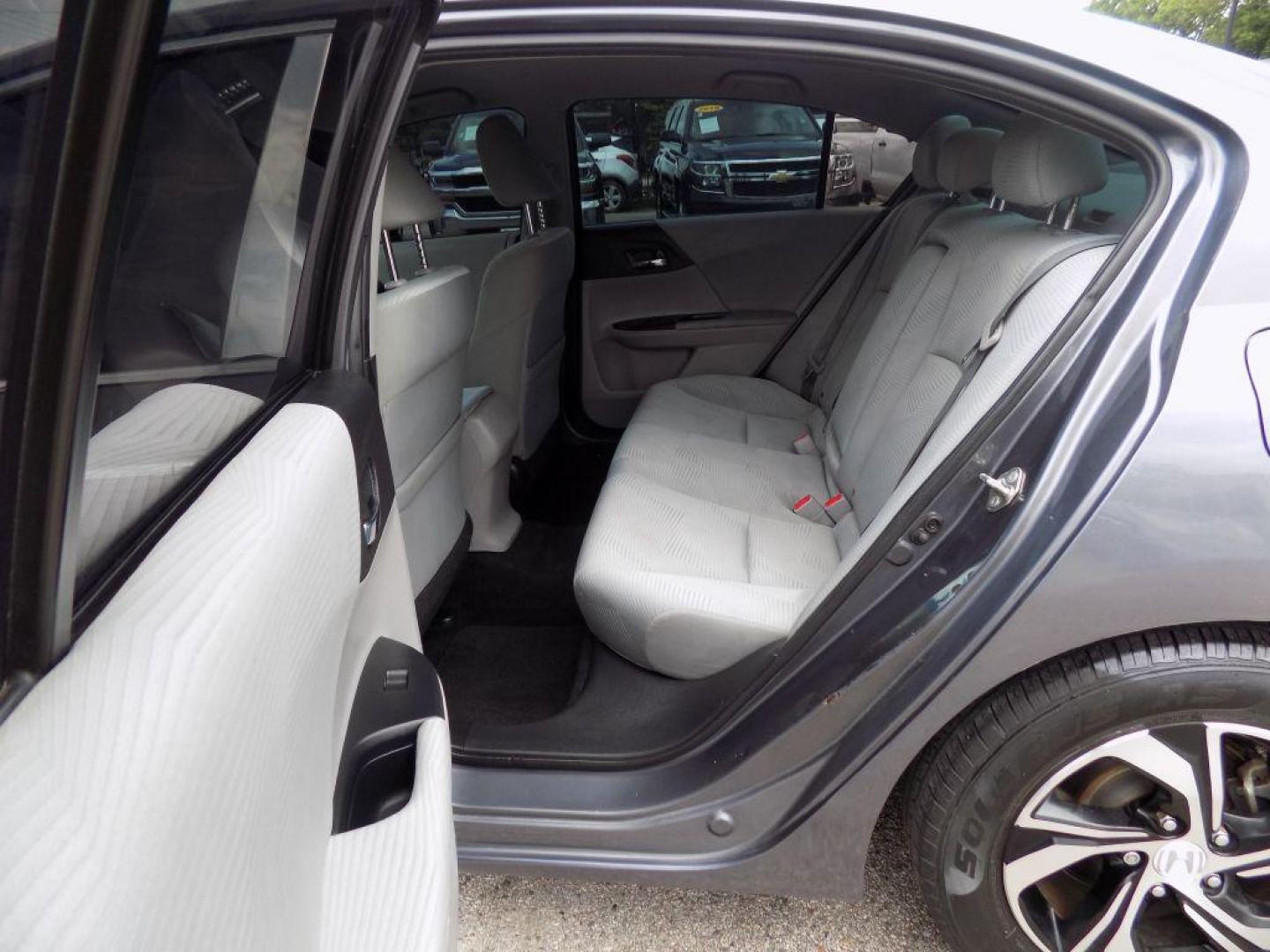 2017 GRAY HONDA ACCORD LX (1HGCR2F37HA) with an 2.4L engine, Continuously Variable transmission, located at 830 E. Canino Rd., Houston, TX, 77037, (281) 405-0440, 38.358219, -81.729942 - Photo#9