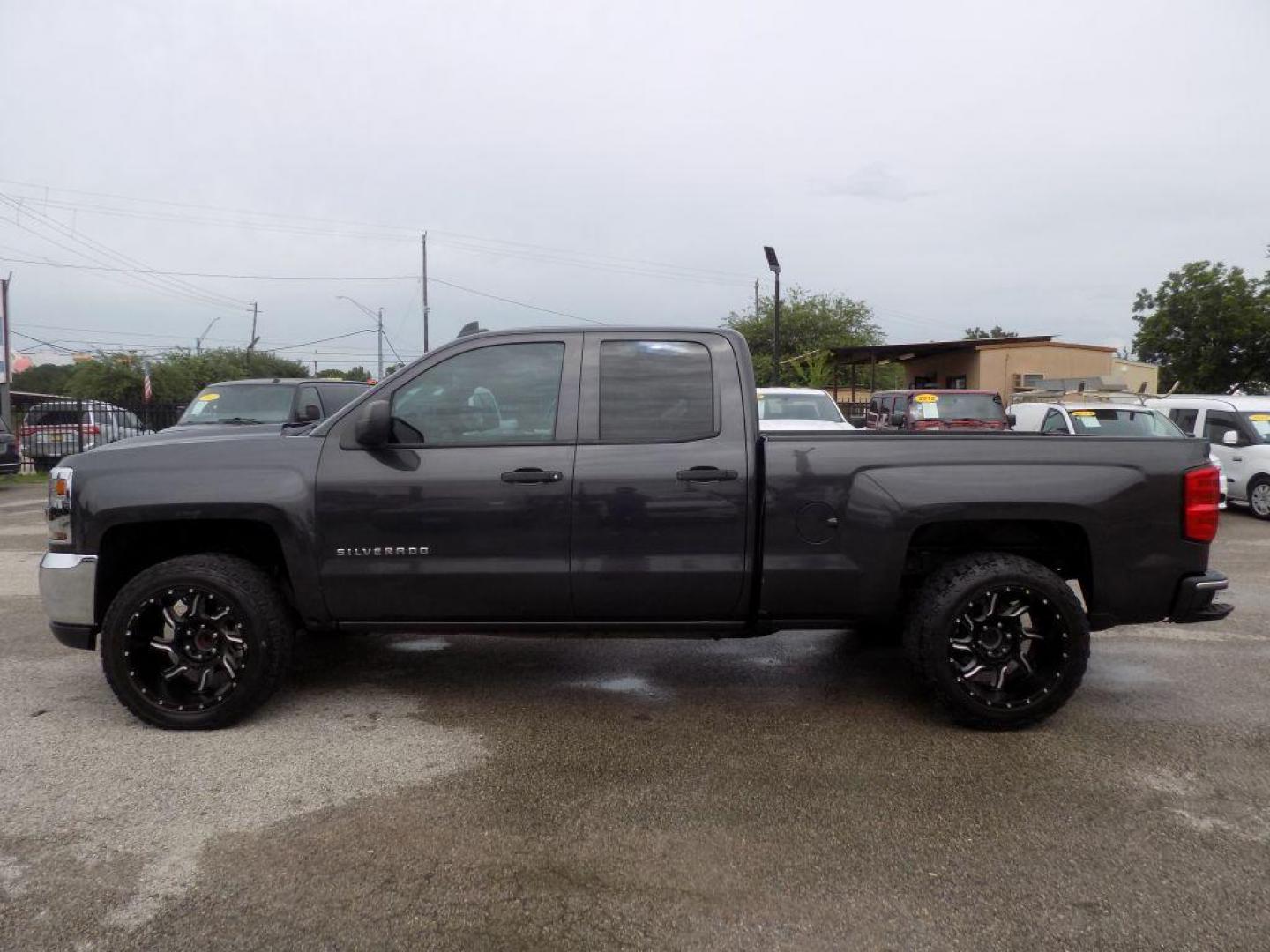 2016 BLACK CHEVROLET SILVERADO 1500 (1GCRCNEH9GZ) with an 4.3L engine, Automatic transmission, located at 830 E. Canino Rd., Houston, TX, 77037, (281) 405-0440, 38.358219, -81.729942 - Photo#2