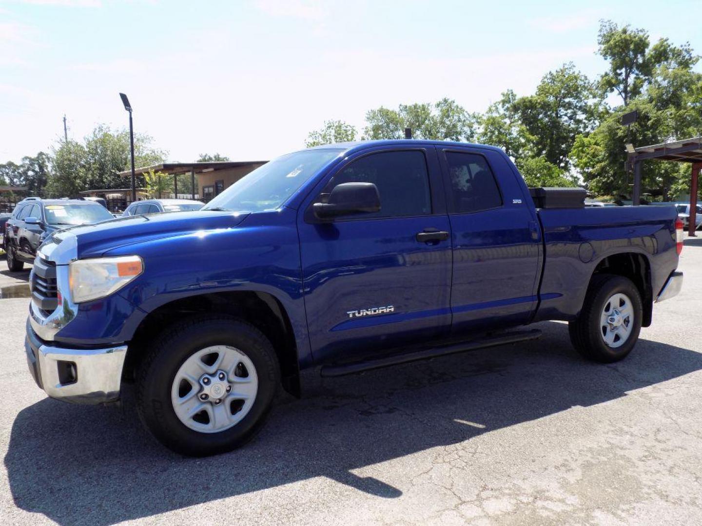2015 BLUE TOYOTA TUNDRA DOUBLE CAB SR (5TFRM5F13FX) with an 4.6L engine, Automatic transmission, located at 830 E. Canino Rd., Houston, TX, 77037, (281) 405-0440, 38.358219, -81.729942 - Photo#1