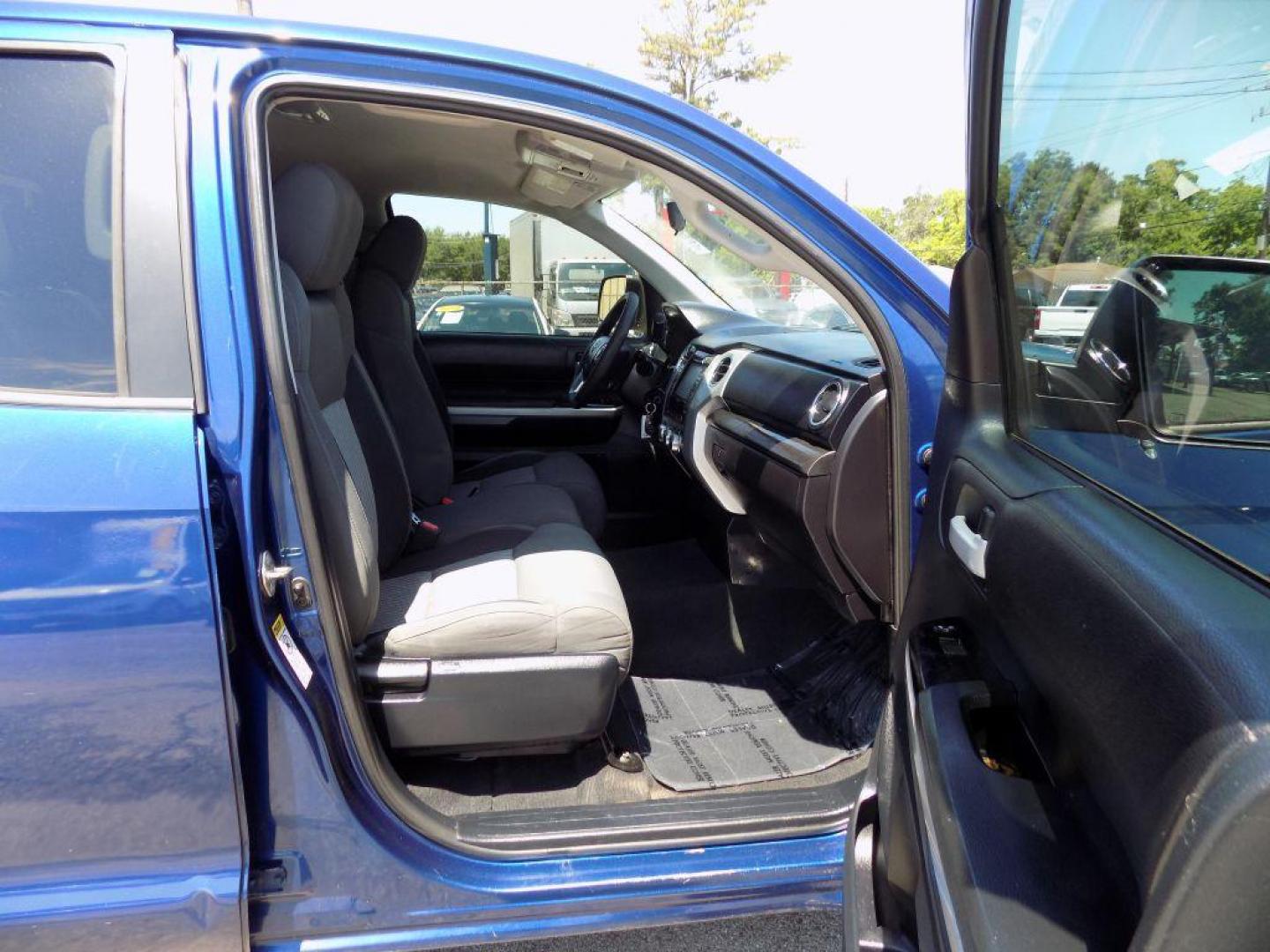 2015 BLUE TOYOTA TUNDRA DOUBLE CAB SR (5TFRM5F13FX) with an 4.6L engine, Automatic transmission, located at 830 E. Canino Rd., Houston, TX, 77037, (281) 405-0440, 38.358219, -81.729942 - Photo#11