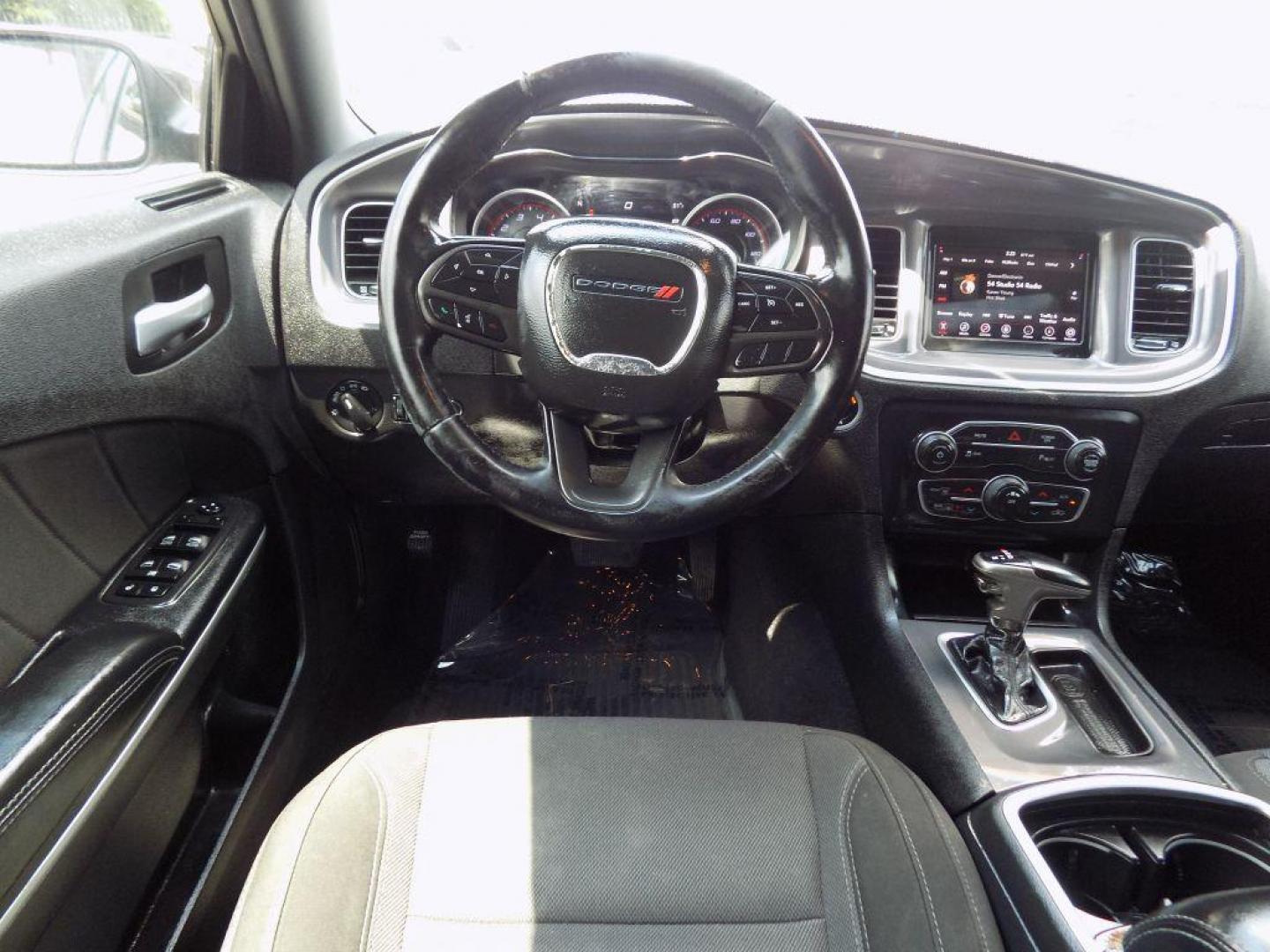 2020 GRAY DODGE CHARGER SXT (2C3CDXBG9LH) with an 3.6L engine, Automatic transmission, located at 830 E. Canino Rd., Houston, TX, 77037, (281) 405-0440, 38.358219, -81.729942 - Photo#16