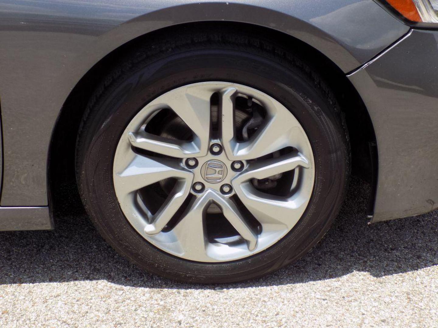 2018 GRAY HONDA ACCORD LX (1HGCV1F10JA) with an 1.5L engine, Continuously Variable transmission, located at 830 E. Canino Rd., Houston, TX, 77037, (281) 405-0440, 38.358219, -81.729942 - Photo#18