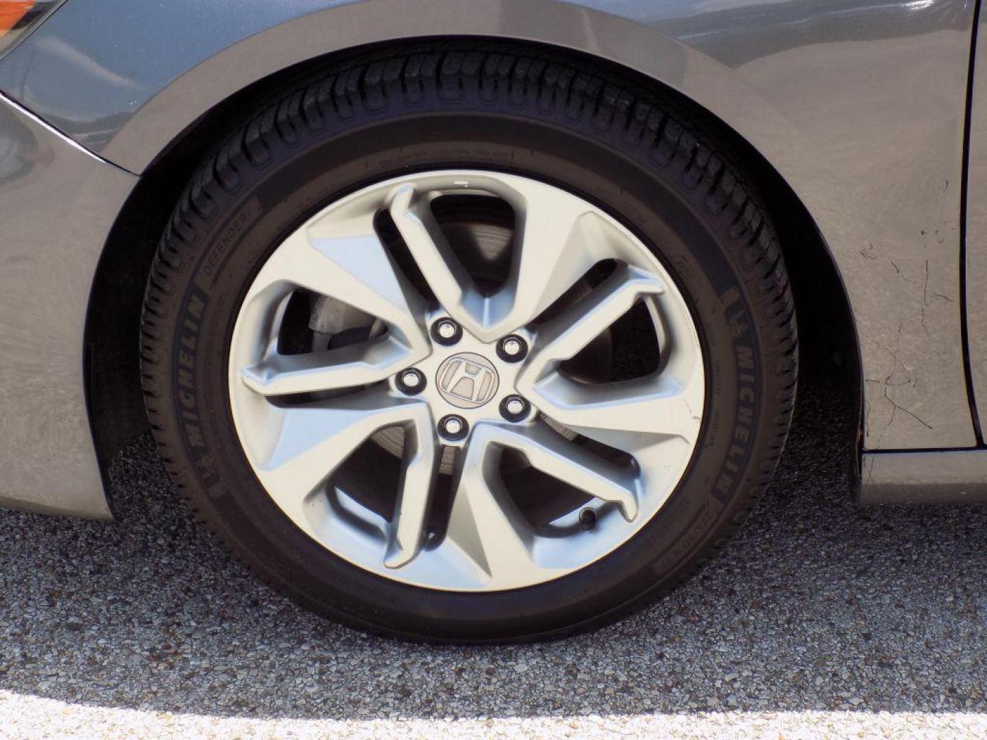 2018 GRAY HONDA ACCORD LX (1HGCV1F10JA) with an 1.5L engine, Continuously Variable transmission, located at 830 E. Canino Rd., Houston, TX, 77037, (281) 405-0440, 38.358219, -81.729942 - Photo#19