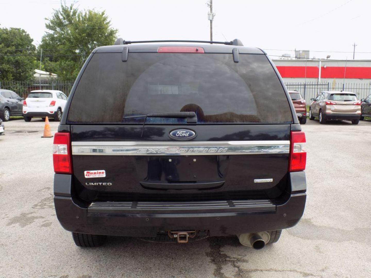 2017 BLACK FORD EXPEDITION LIMITED (1FMJU1KT2HE) with an 3.5L engine, Automatic transmission, located at 830 E. Canino Rd., Houston, TX, 77037, (281) 405-0440, 38.358219, -81.729942 - Photo#4