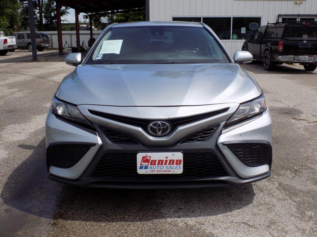 photo of 2022 TOYOTA CAMRY SE