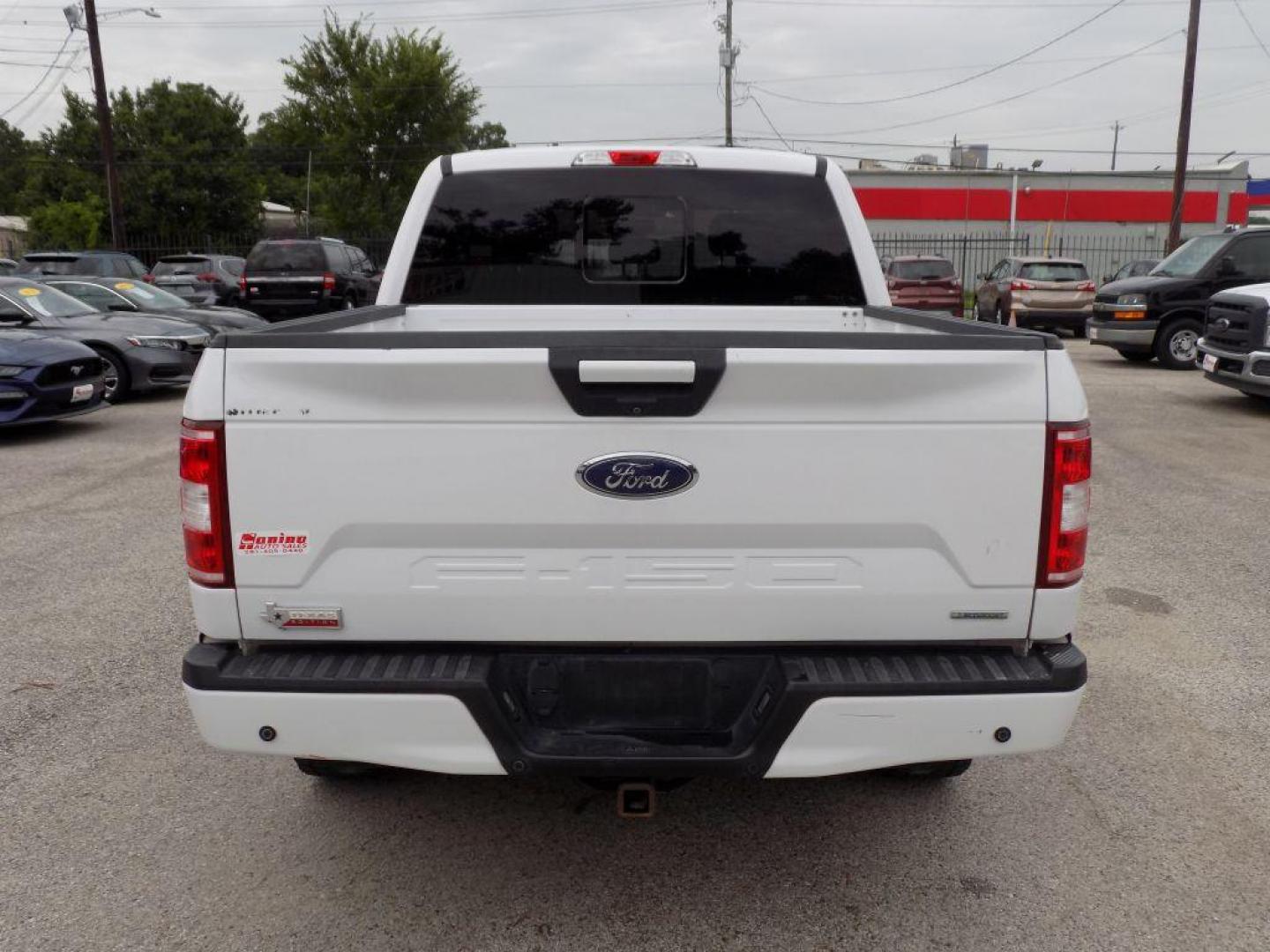 2018 WHITE FORD F150 SUPERCREW (1FTEW1EP9JK) with an 2.7L engine, Automatic transmission, located at 830 E. Canino Rd., Houston, TX, 77037, (281) 405-0440, 38.358219, -81.729942 - Photo#4
