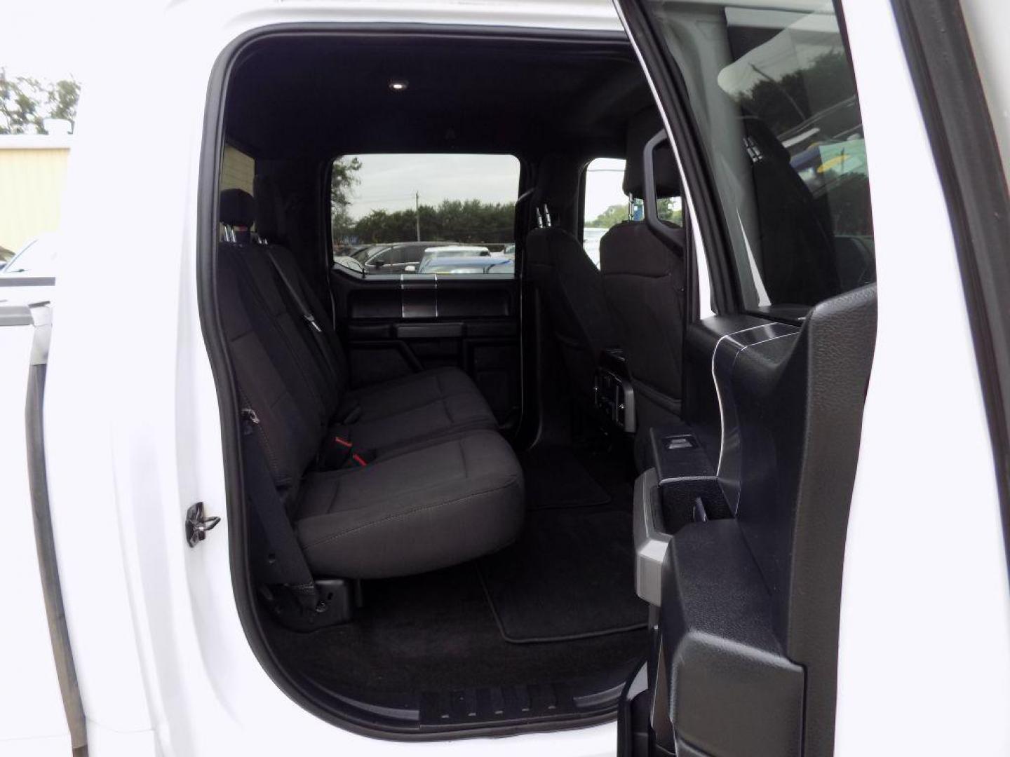 2018 WHITE FORD F150 SUPERCREW (1FTEW1EP9JK) with an 2.7L engine, Automatic transmission, located at 830 E. Canino Rd., Houston, TX, 77037, (281) 405-0440, 38.358219, -81.729942 - Photo#11