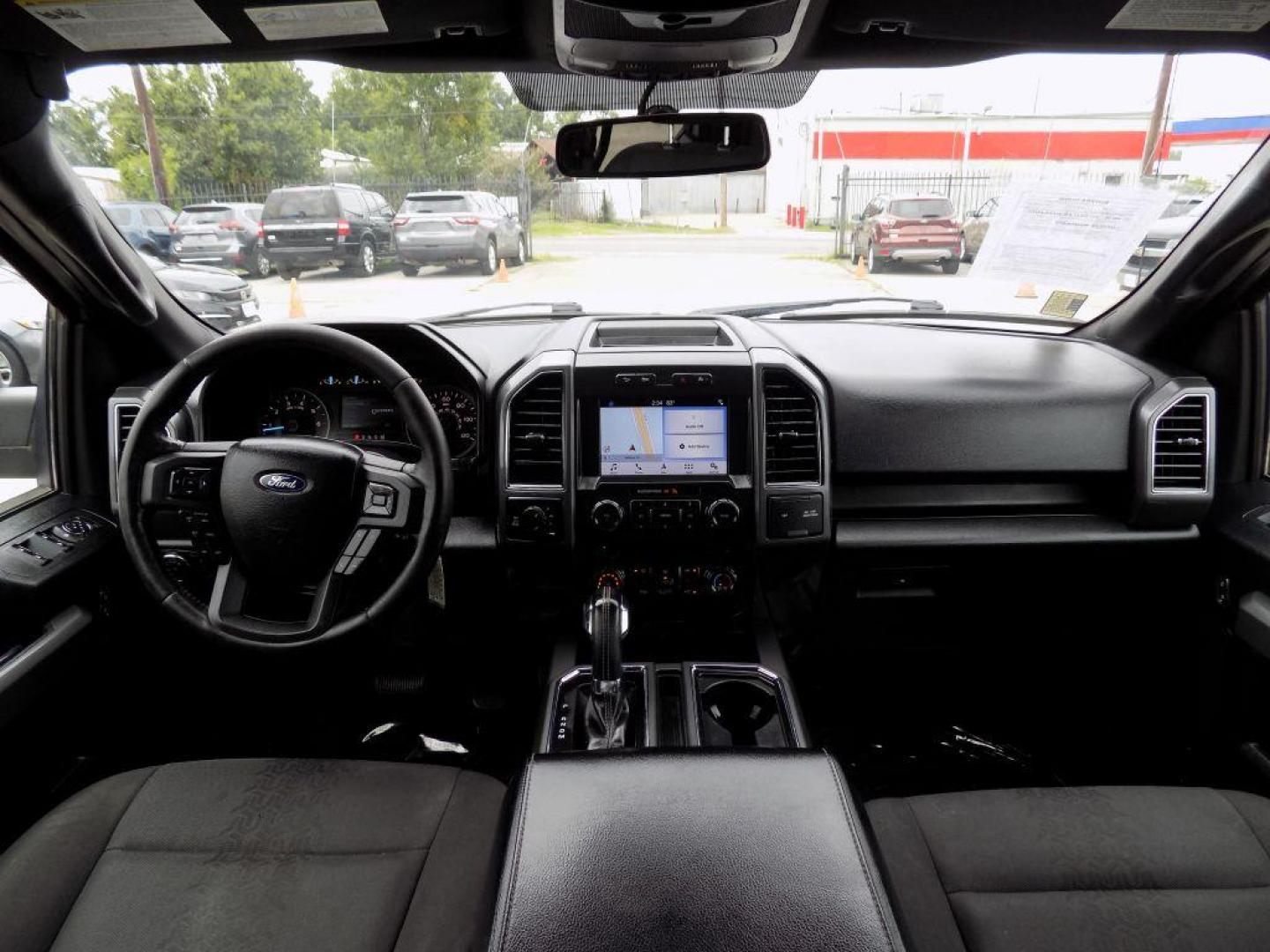 2018 WHITE FORD F150 SUPERCREW (1FTEW1EP9JK) with an 2.7L engine, Automatic transmission, located at 830 E. Canino Rd., Houston, TX, 77037, (281) 405-0440, 38.358219, -81.729942 - Photo#13