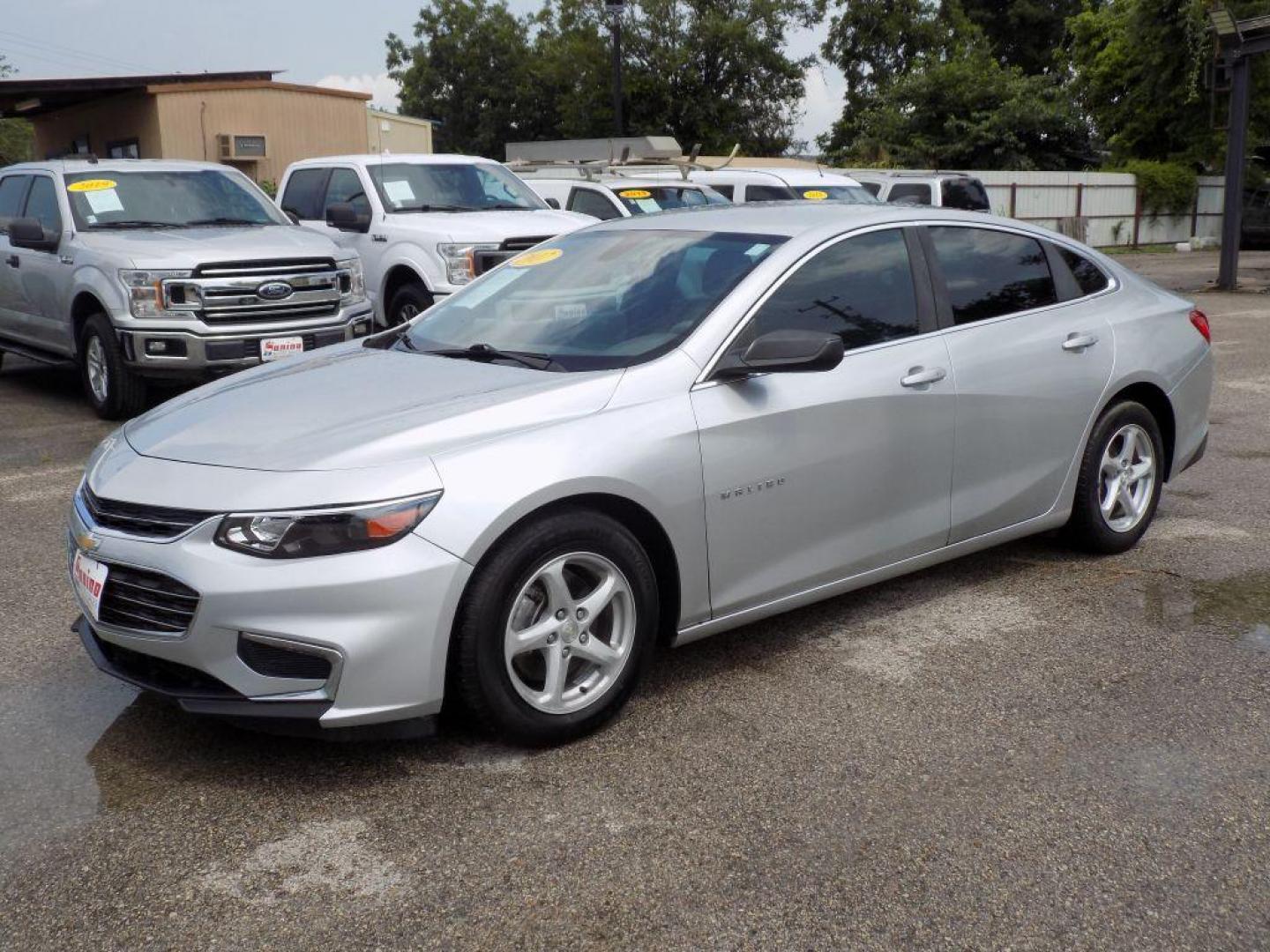 2017 SILVER CHEVROLET MALIBU LS (1G1ZB5ST1HF) with an 1.5L engine, Automatic transmission, located at 830 E. Canino Rd., Houston, TX, 77037, (281) 405-0440, 38.358219, -81.729942 - Photo#1