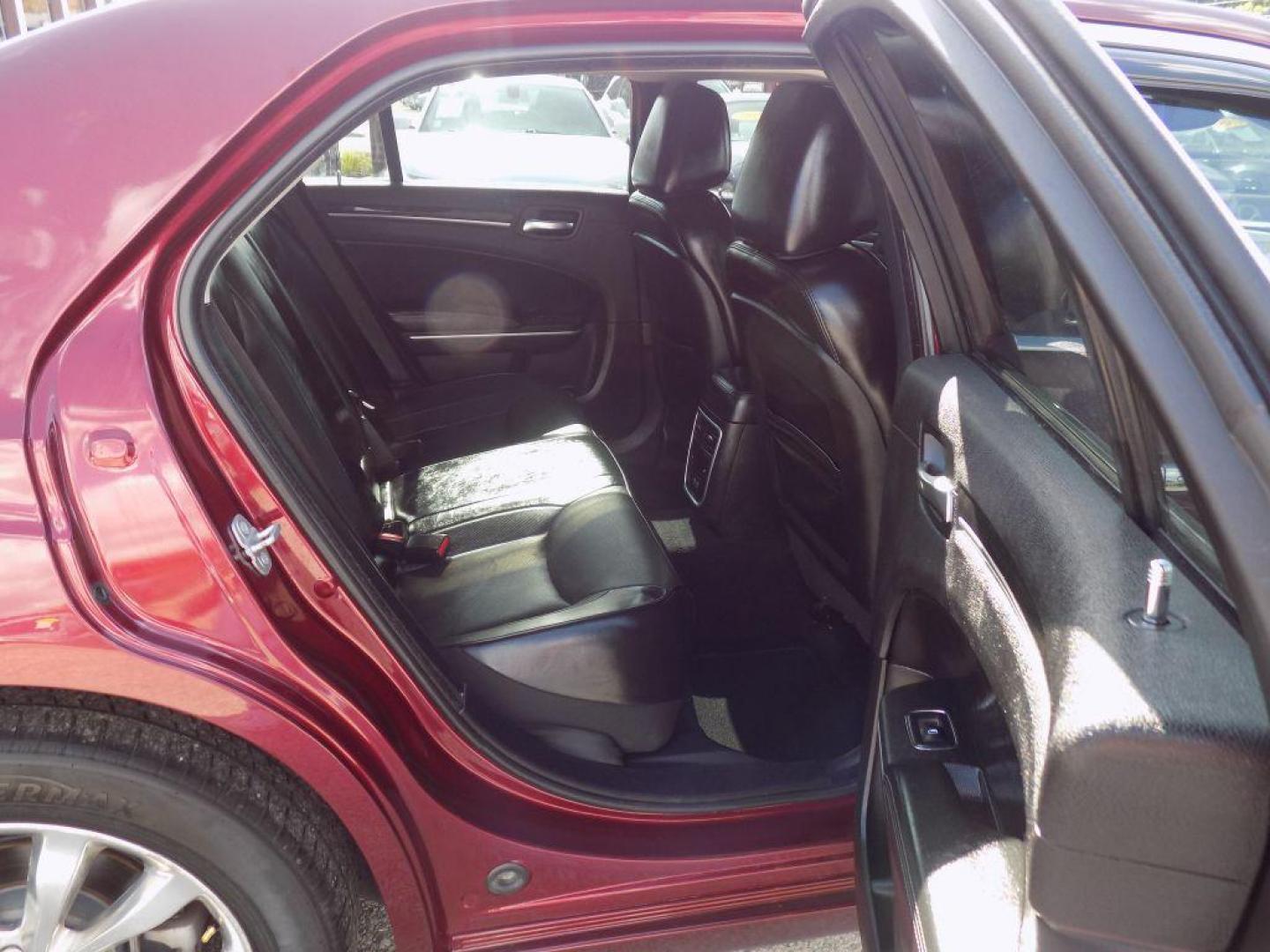 2019 RED CHRYSLER 300 LIMITED (2C3CCAKG2KH) with an 3.6L engine, Automatic transmission, located at 830 E. Canino Rd., Houston, TX, 77037, (281) 405-0440, 38.358219, -81.729942 - Photo#10