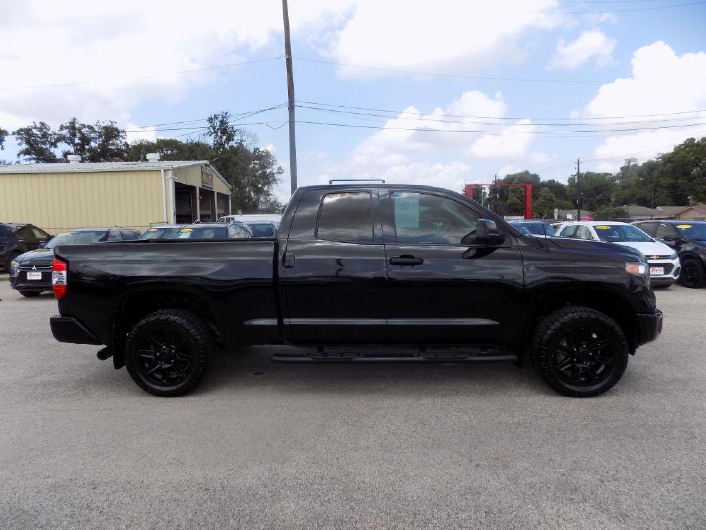 2019 BLACK TOYOTA TUNDRA SR (5TFRM5F11KX) with an 4.6L engine, Automatic transmission, located at 830 E. Canino Rd., Houston, TX, 77037, (281) 405-0440, 38.358219, -81.729942 - Photo#6
