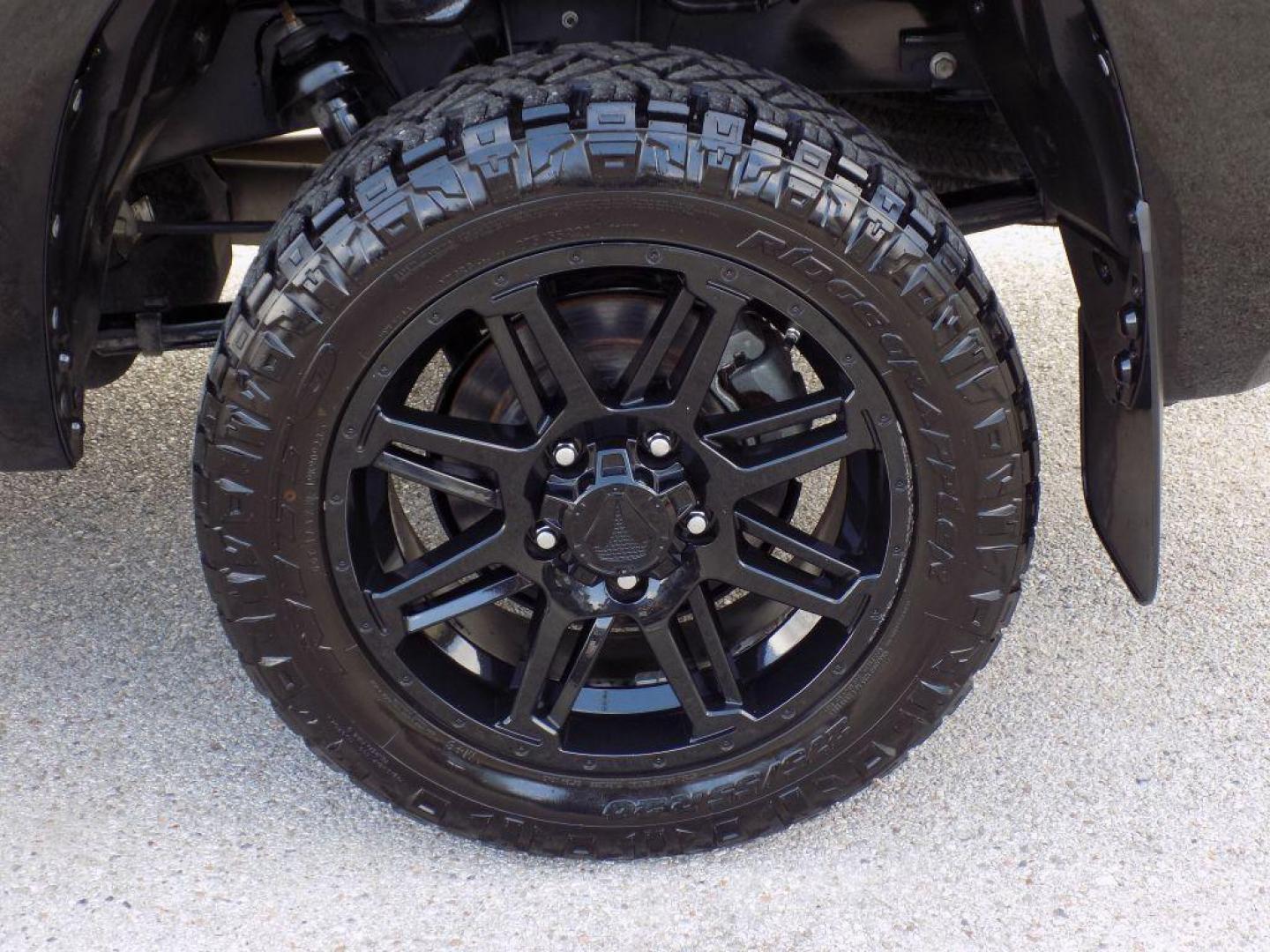 2019 BLACK TOYOTA TUNDRA SR (5TFRM5F11KX) with an 4.6L engine, Automatic transmission, located at 830 E. Canino Rd., Houston, TX, 77037, (281) 405-0440, 38.358219, -81.729942 - Photo#19