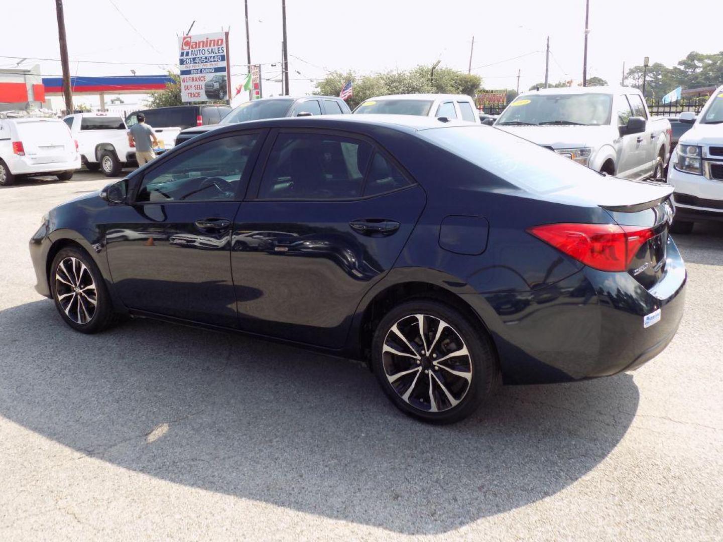 2018 BLUE TOYOTA COROLLA L (5YFBURHEXJP) with an 1.8L engine, Continuously Variable transmission, located at 830 E. Canino Rd., Houston, TX, 77037, (281) 405-0440, 38.358219, -81.729942 - Photo#4