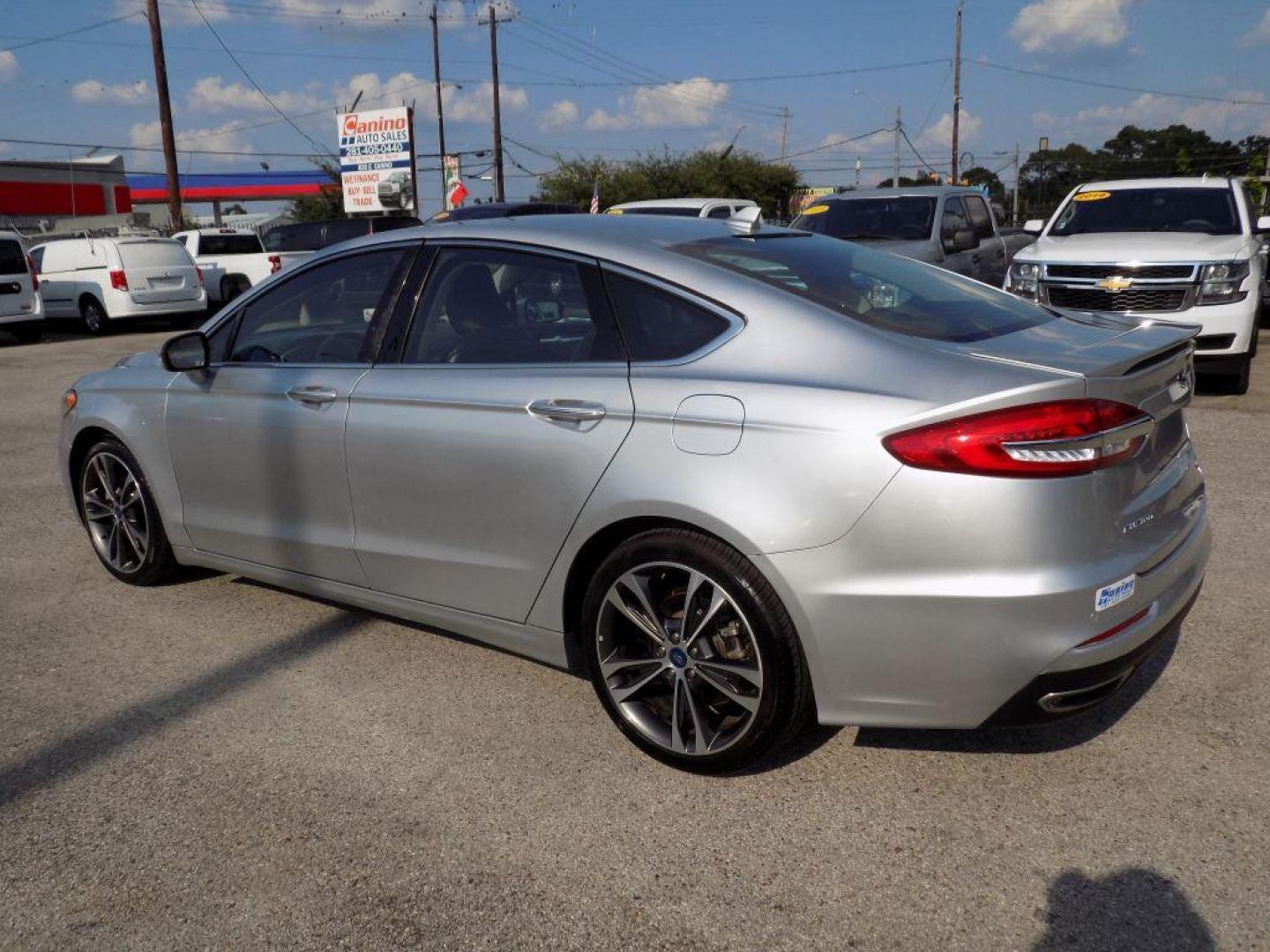 2019 SILVER FORD FUSION TITANIUM (3FA6P0D93KR) with an 2.0L engine, Automatic transmission, located at 830 E. Canino Rd., Houston, TX, 77037, (281) 405-0440, 38.358219, -81.729942 - Photo#3