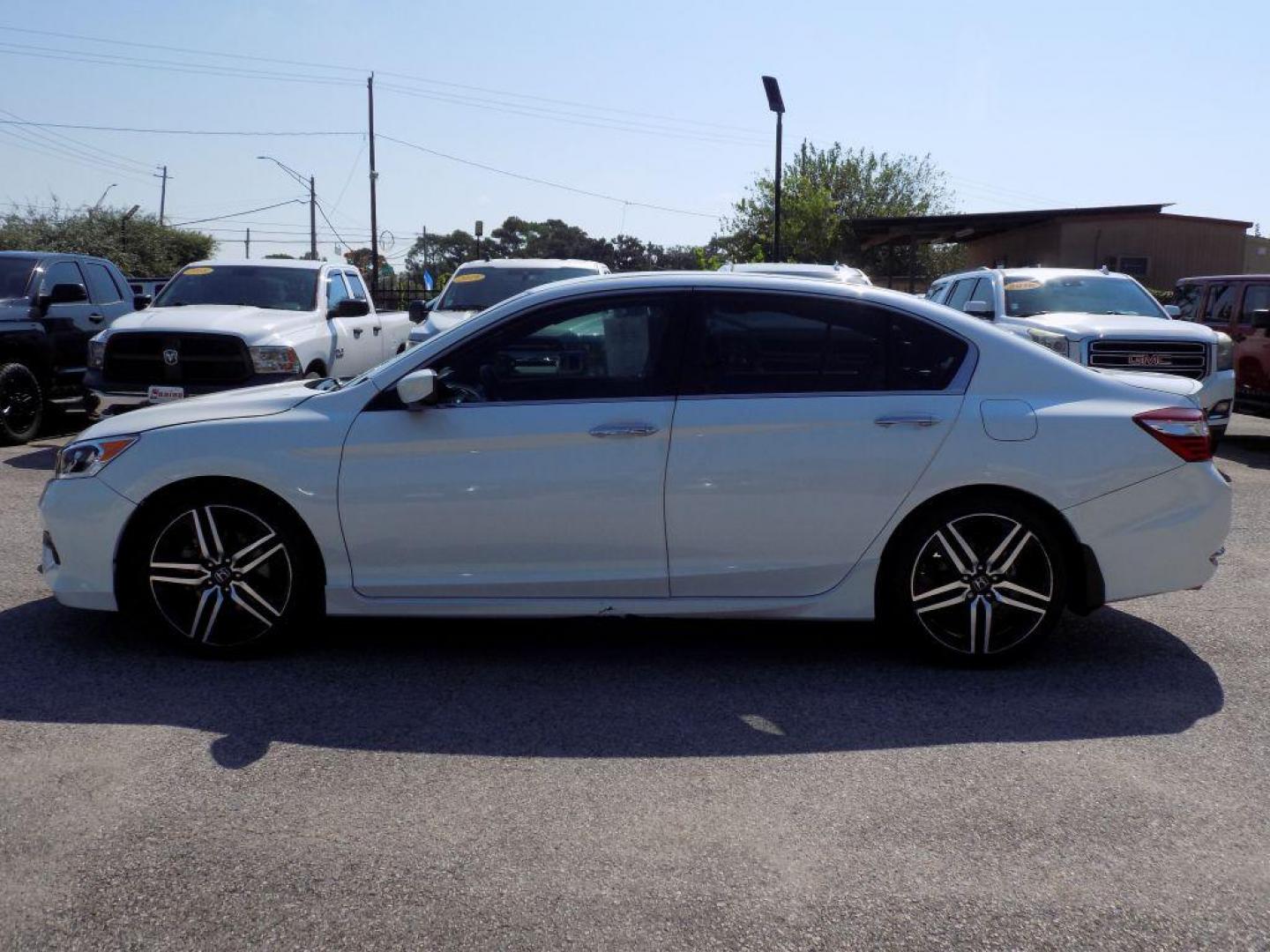 2017 WHITE HONDA ACCORD SPORT SPECIAL EDITION (1HGCR2F1XHA) with an 2.4L engine, Continuously Variable transmission, located at 830 E. Canino Rd., Houston, TX, 77037, (281) 405-0440, 38.358219, -81.729942 - Photo#2