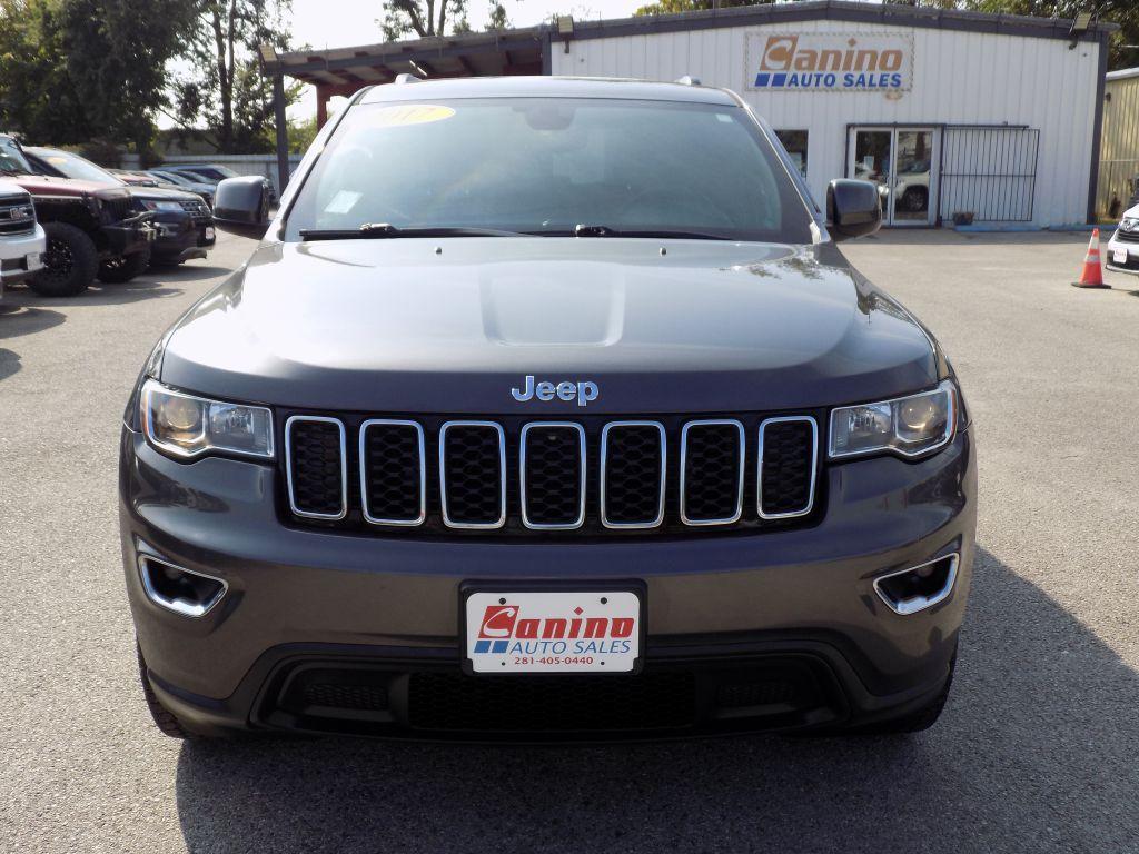 photo of 2017 JEEP GRAND CHEROKEE LAREDO