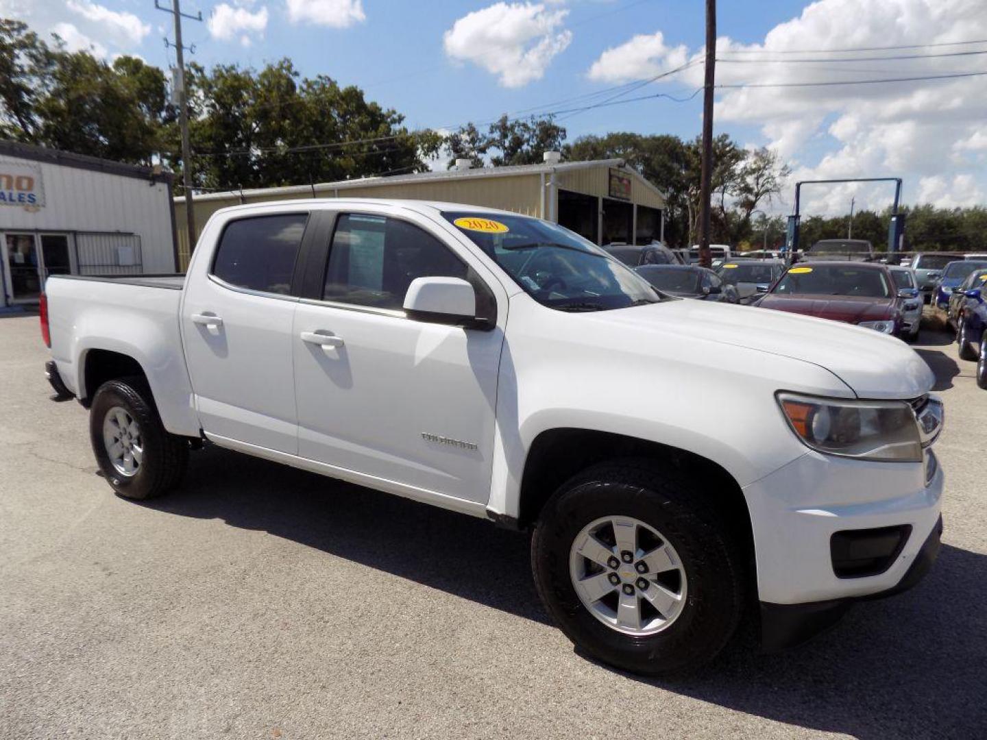 2020 WHITE CHEVROLET COLORADO (1GCGSBEA9L1) with an 2.5L engine, Automatic transmission, located at 830 E. Canino Rd., Houston, TX, 77037, (281) 405-0440, 38.358219, -81.729942 - Photo#7