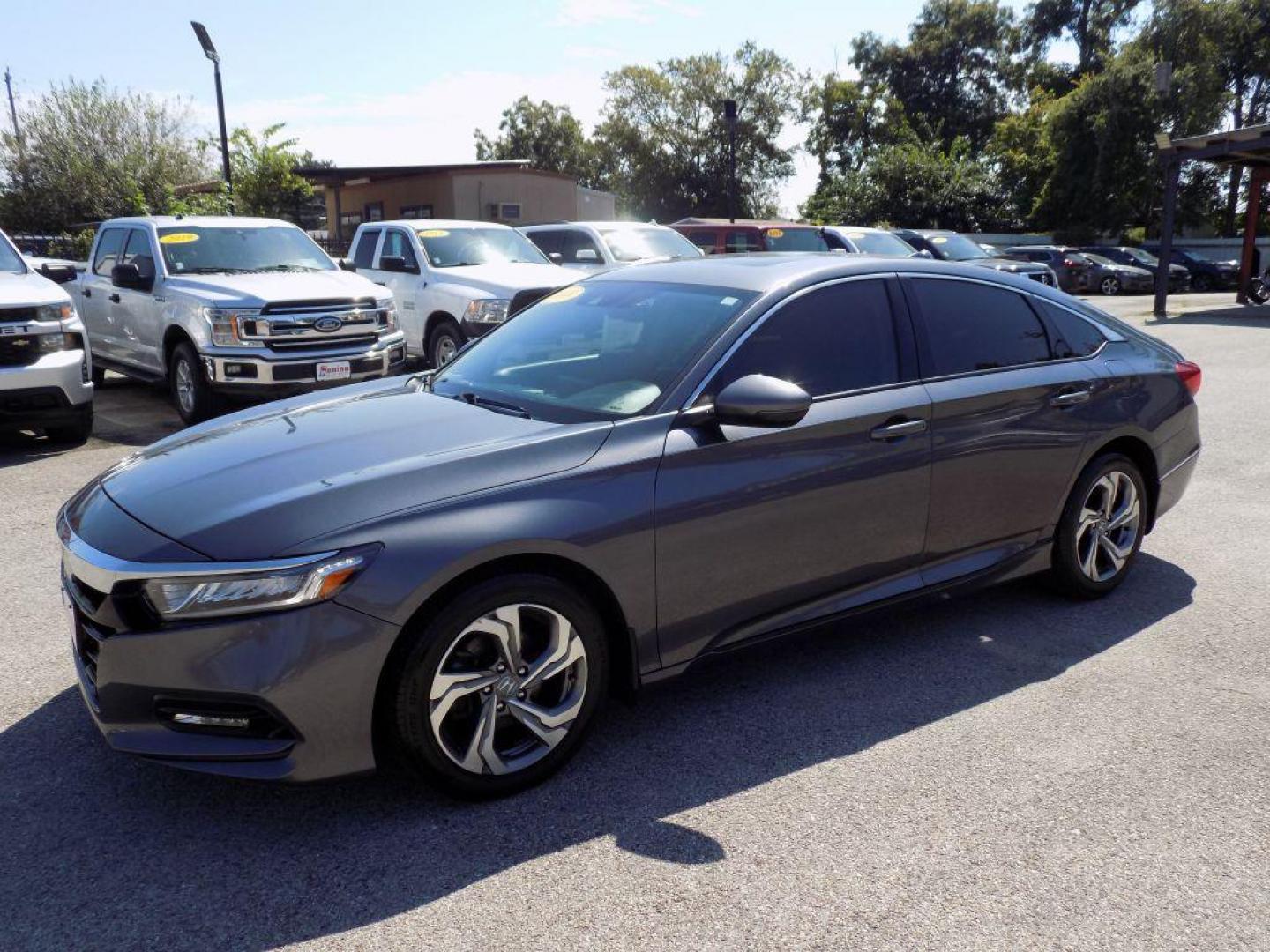 2018 GRAY HONDA ACCORD EX-L (1HGCV1F52JA) with an 1.5L engine, Continuously Variable transmission, located at 830 E. Canino Rd., Houston, TX, 77037, (281) 405-0440, 38.358219, -81.729942 - Photo#1