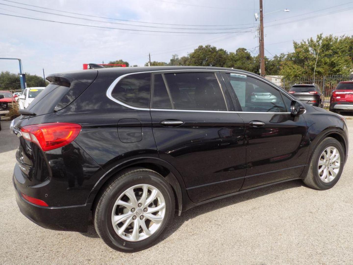 2020 BLACK BUICK ENVISION PREFERRED (LRBFXBSA9LD) with an 2.5L engine, Automatic transmission, located at 830 E. Canino Rd., Houston, TX, 77037, (281) 405-0440, 38.358219, -81.729942 - Photo#5
