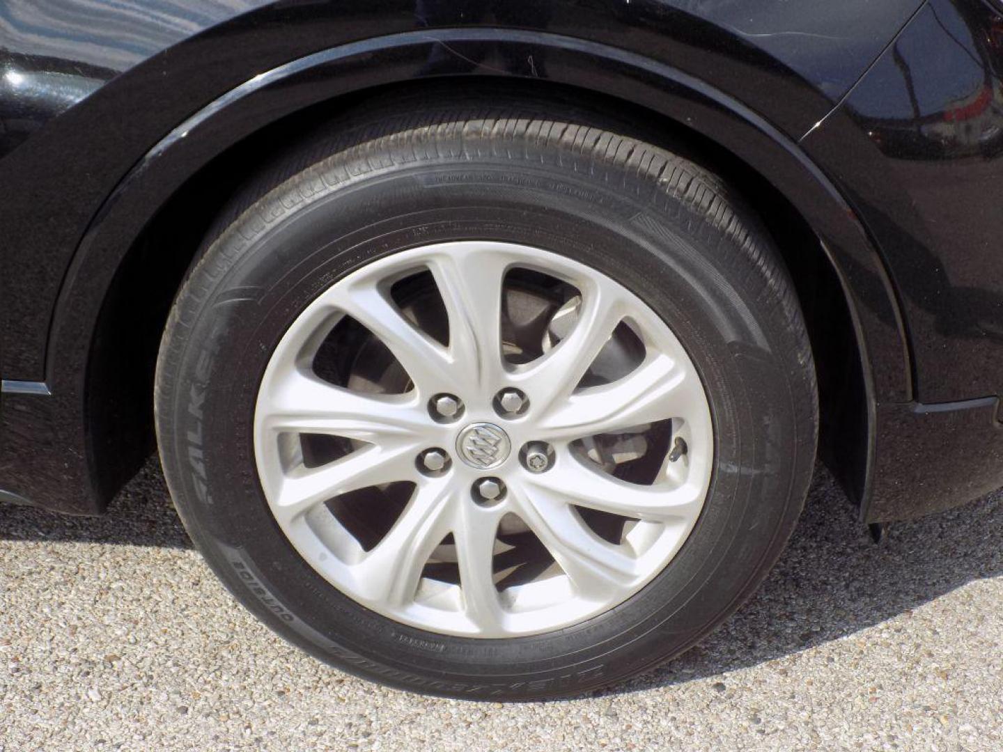 2020 BLACK BUICK ENVISION PREFERRED (LRBFXBSA9LD) with an 2.5L engine, Automatic transmission, located at 830 E. Canino Rd., Houston, TX, 77037, (281) 405-0440, 38.358219, -81.729942 - Photo#23