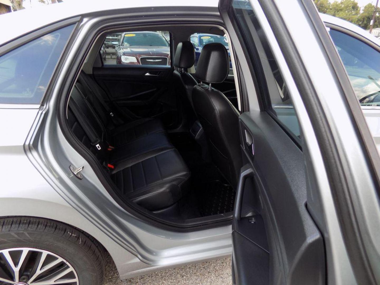 2021 SILVER VOLKSWAGEN JETTA S (3VWC57BU5MM) with an 1.4L engine, Automatic transmission, located at 830 E. Canino Rd., Houston, TX, 77037, (281) 405-0440, 38.358219, -81.729942 - Photo#15