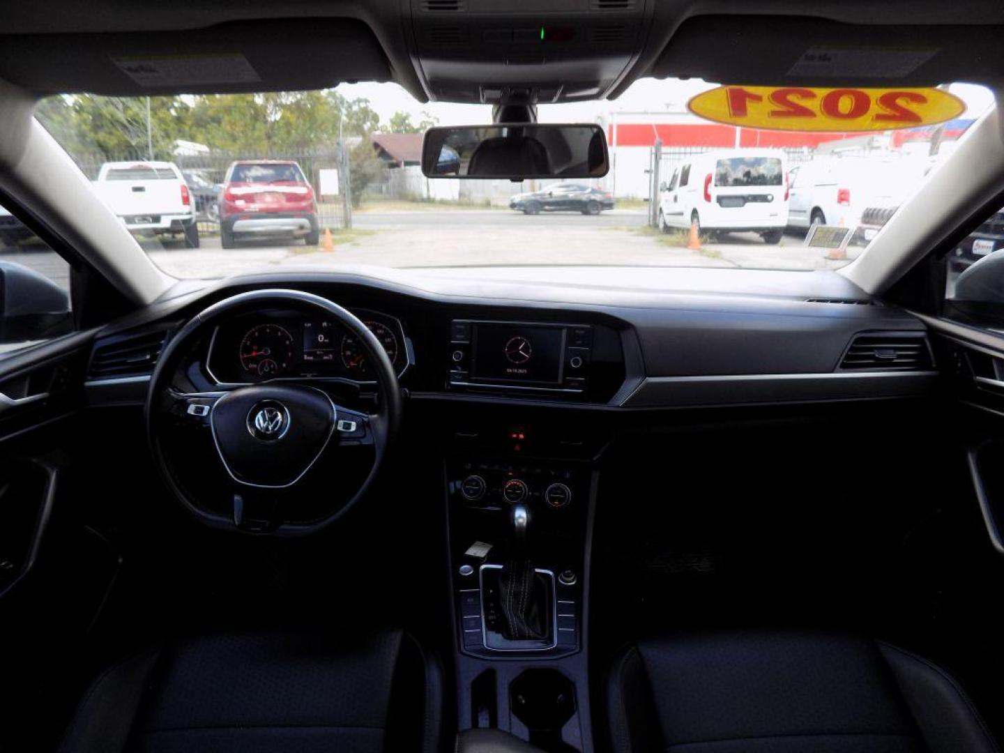 2021 SILVER VOLKSWAGEN JETTA S (3VWC57BU5MM) with an 1.4L engine, Automatic transmission, located at 830 E. Canino Rd., Houston, TX, 77037, (281) 405-0440, 38.358219, -81.729942 - Photo#19