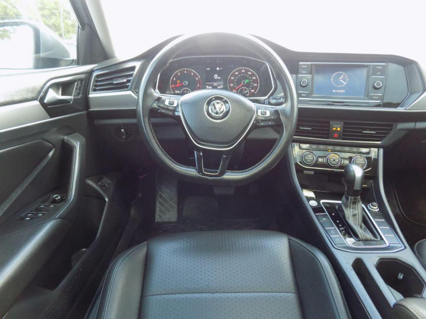 2021 SILVER VOLKSWAGEN JETTA S (3VWC57BU5MM) with an 1.4L engine, Automatic transmission, located at 830 E. Canino Rd., Houston, TX, 77037, (281) 405-0440, 38.358219, -81.729942 - Photo#20