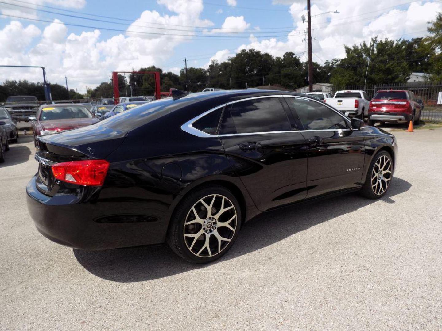 2019 BLACK CHEVROLET IMPALA LT (2G11Z5S39K9) with an 3.6L engine, Automatic transmission, located at 830 E. Canino Rd., Houston, TX, 77037, (281) 405-0440, 38.358219, -81.729942 - Photo#5
