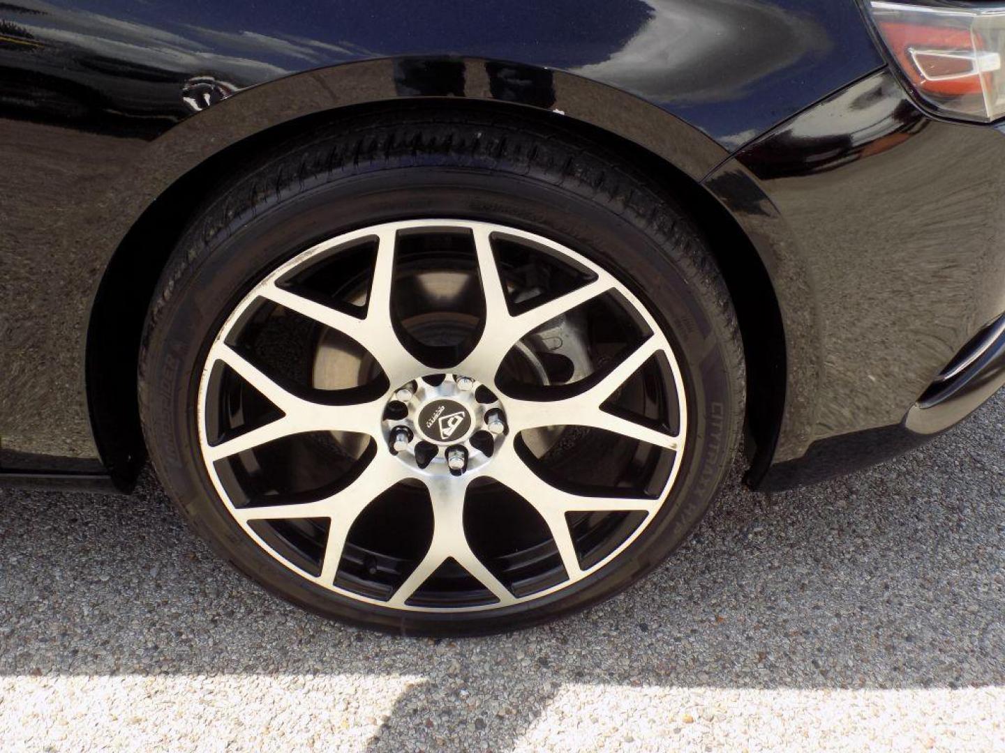 2019 BLACK CHEVROLET IMPALA LT (2G11Z5S39K9) with an 3.6L engine, Automatic transmission, located at 830 E. Canino Rd., Houston, TX, 77037, (281) 405-0440, 38.358219, -81.729942 - Photo#21