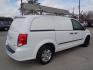 2013 WHITE RAM TRADESMAN (2C4JRGAG8DR) with an 3.6L engine, Automatic transmission, located at 830 E. Canino Rd., Houston, TX, 77037, (281) 405-0440, 38.358219, -81.729942 - PAGOS COMODOS, ENGANCHES COMODOS. FINANCIAMIENTO RAPIDO Y FACIL. BUEN CREDITO, MAL CREDITO, COMPRADOR POR PRIMERA VES O NO LICENCIA, CANINO AUTO SALES TE PUEDE AYUDAR! LLAMA/TEXTO O VISITANOS HOY MISMO (281) 405-0440 ESTAMOS LOCALIZADOS EN 830 E. CANINO RD. (ESQUINA CON AIRLINE) HOUSTON, TEXAS - Photo#7